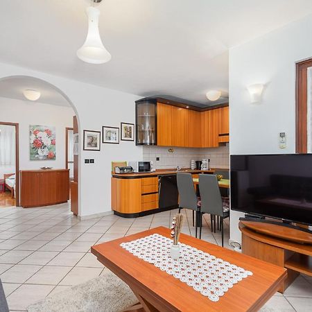 Sea View Apartment - Roberto Poreč Zewnętrze zdjęcie
